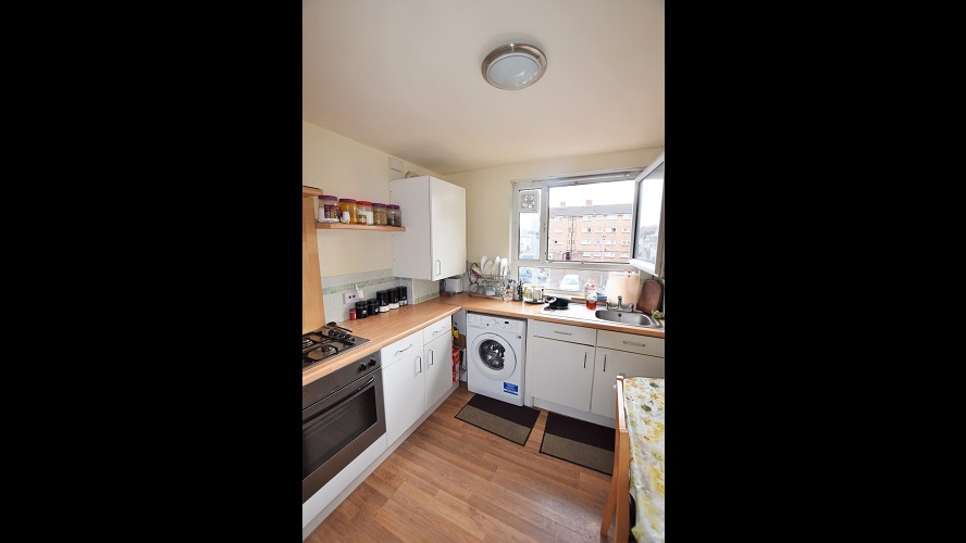 Large and bright 1 Bedroom flat